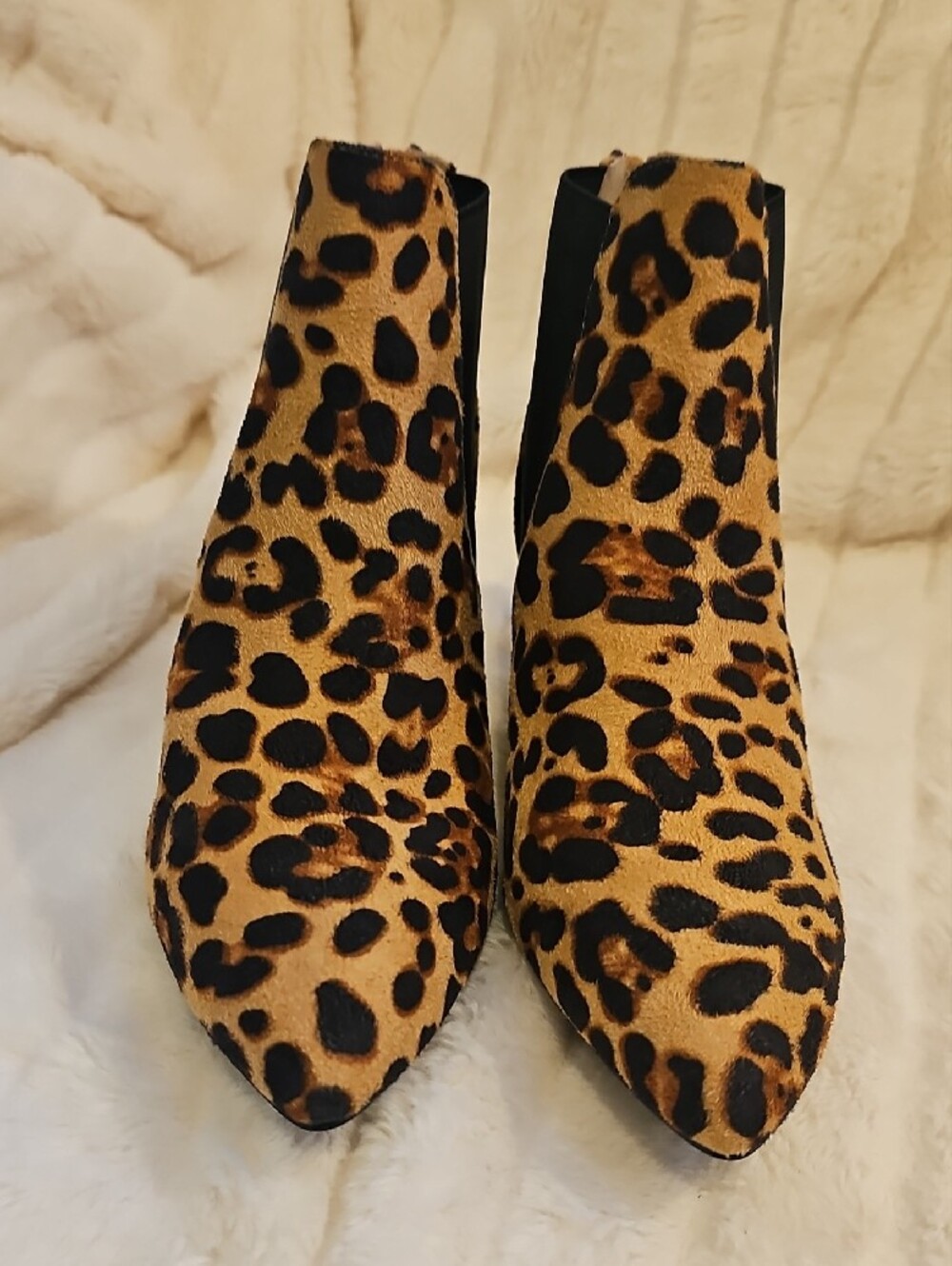 Leopard Print Pointed Ankle Booties with Kitten Heel - Black & Brown - Picture 4 of 8